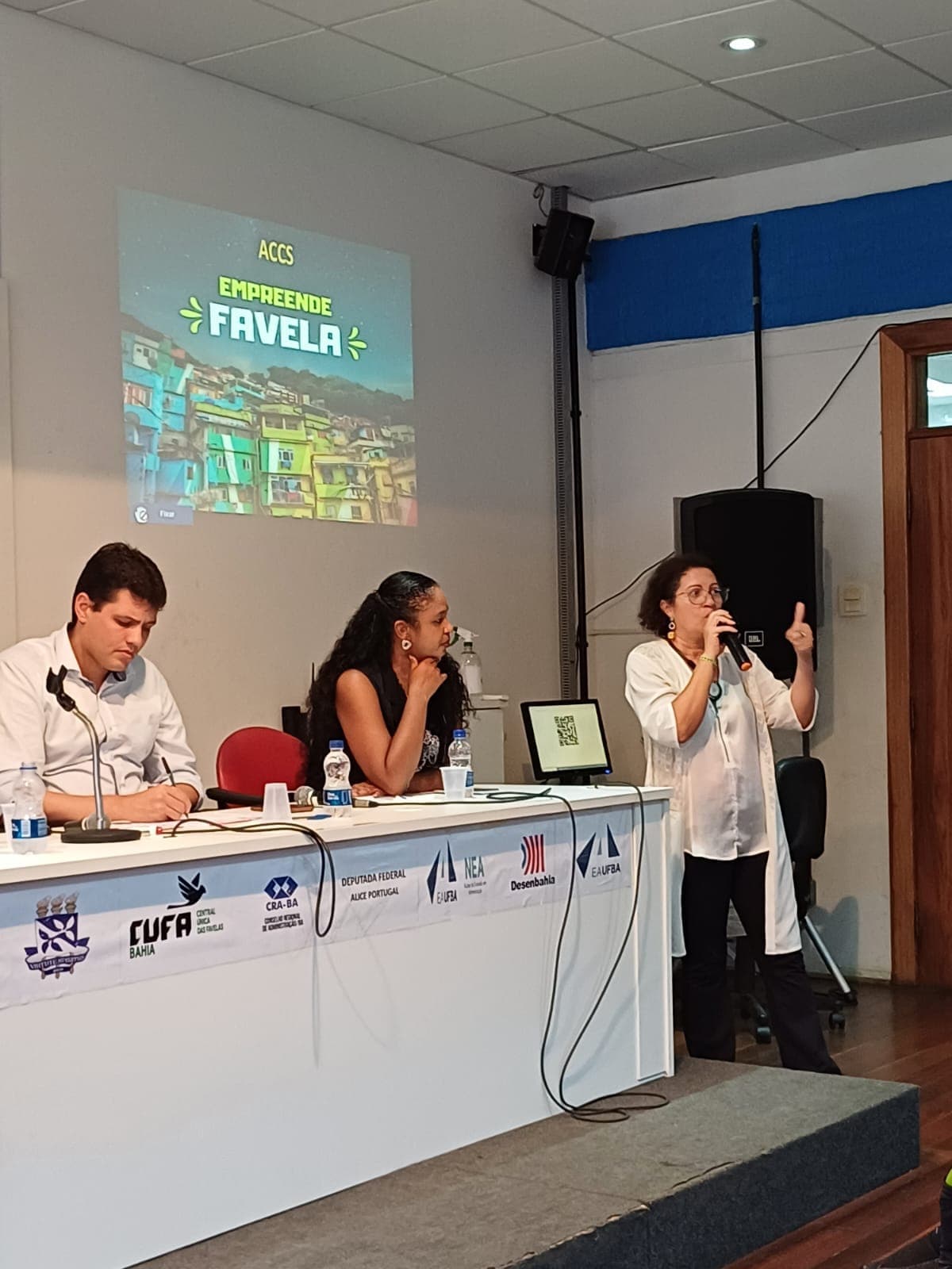Imagem de palestras e workshops